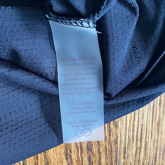 CALIA by Carrie Underwood black long sleeve athletic shirt, size L. Excellent co - Picture 7 of 12